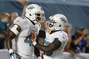 Miami retorna a la victoria a costa de Cargadores