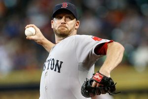 Dempster, suspendido cinco partidos por pelotazo a A-Rod