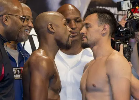 Mayweather Jr. y Robert Guerrero libran la báscula