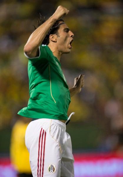 Aldo de Nigris celebra su anotación | MEXSPORT