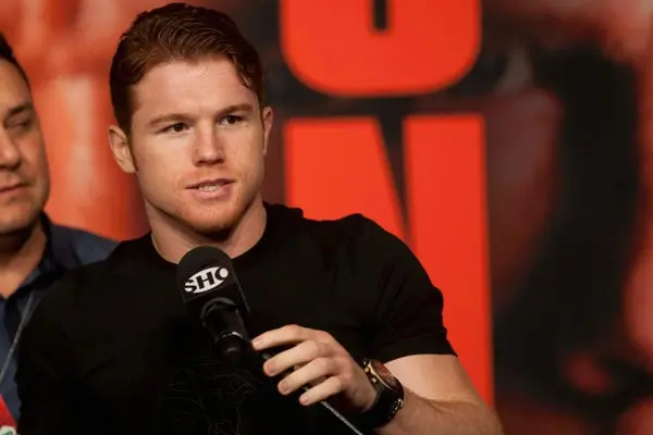 'Mayweather se preparó porque sabe de lo que soy capaz': Canelo