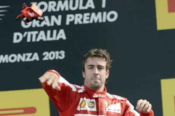Fernando Alonso advierte la complejidad del GP de Singapur