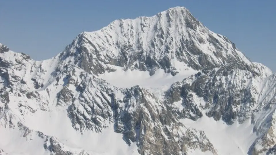 Montañistas mueren en los Alpes italianos