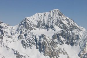 Montañistas mueren en los Alpes italianos