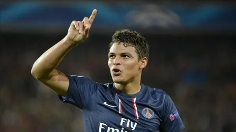 PSG quiere amarrar a Thiago Silva y a Veratti