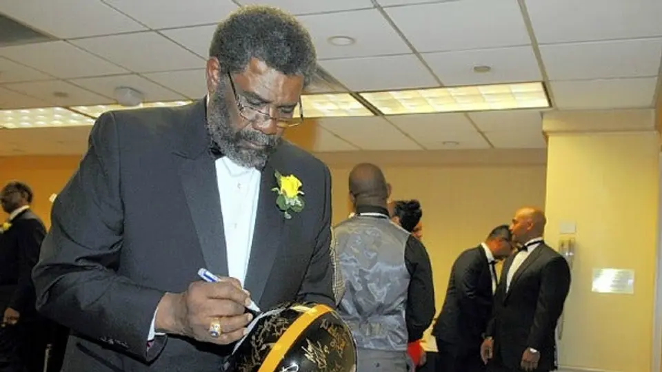 Joe Greene deja a los Acereros