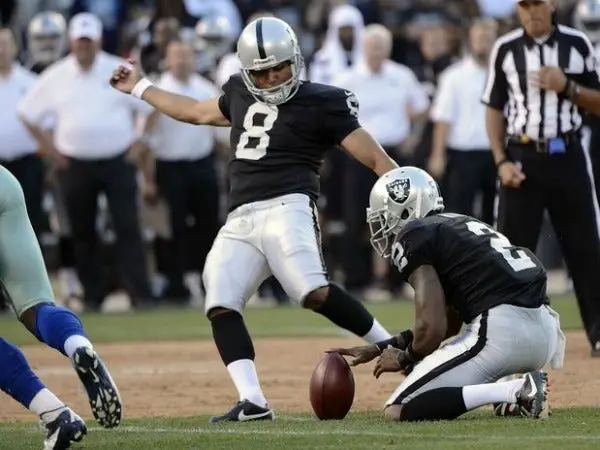 Eddy Carmona queda fuera de los Raiders