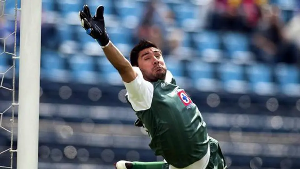 Yosgart y Alejandro Vela regresan a Cruz Azul