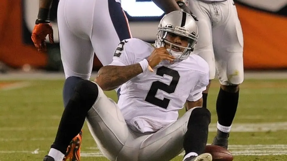 Diagnostican conmoción cerebral a Terrelle Pryor