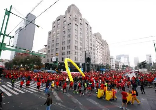 20 mil corredores, en 'We Run Nike' del DF