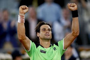 Ferrer considera que Nadal ahora es favorito en Madrid
