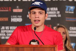 'Si Canelo quiere otra pelea grande tiene que ser conmigo': Chávez Jr.