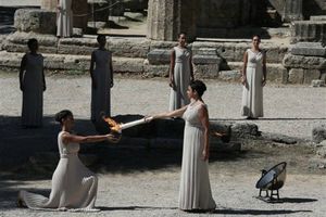 Realizan ensayo de encendido de la antorcha de Sochi