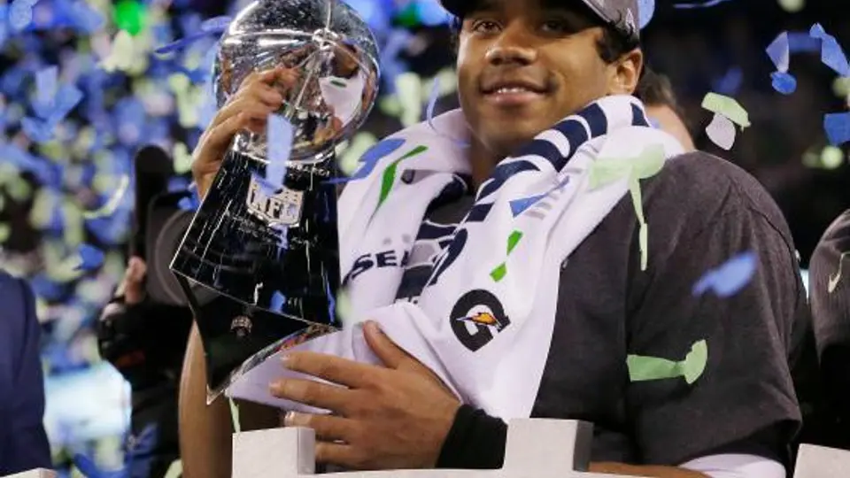 Seattle gana con la tercera mayor diferencia en un SB