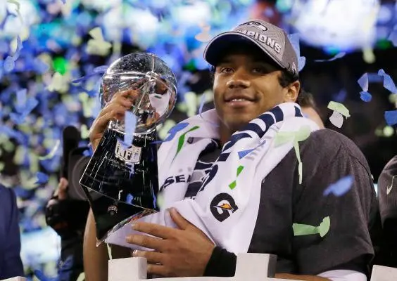 Seattle gana con la tercera mayor diferencia en un SB