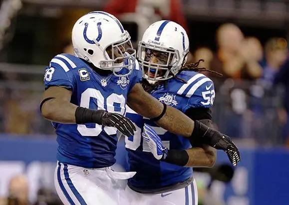 Indianapolis derrota sin problemas a Houston