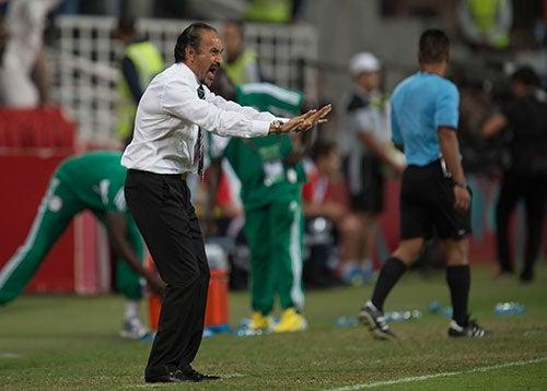 El Potro no deja de dar instrucciones en el juego | MEXSPORT