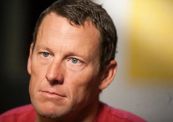 Armstrong alcanza acuerdo en demanda por más de 3 mdd