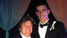 Miguel Herrera asiste a la boda del Maza