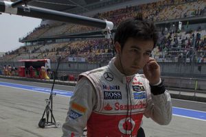 'Checo', el peor inicio en un debut con McLaren