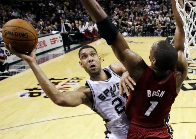 Spurs gana el primer juego de la Final al Heat