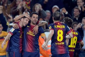 Estrellas del Barcelona 'emprenden' viaje espacial