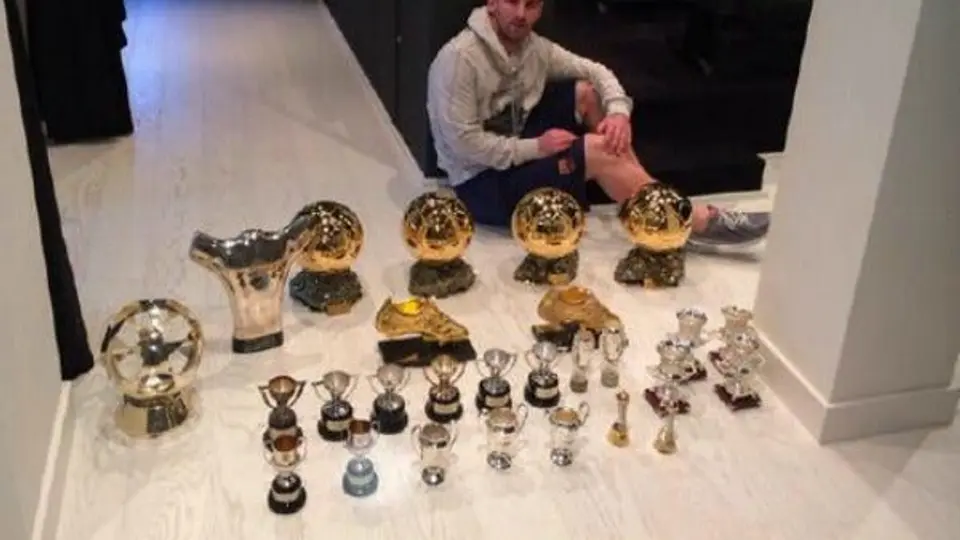 Hermano de Messi se burla de CR7