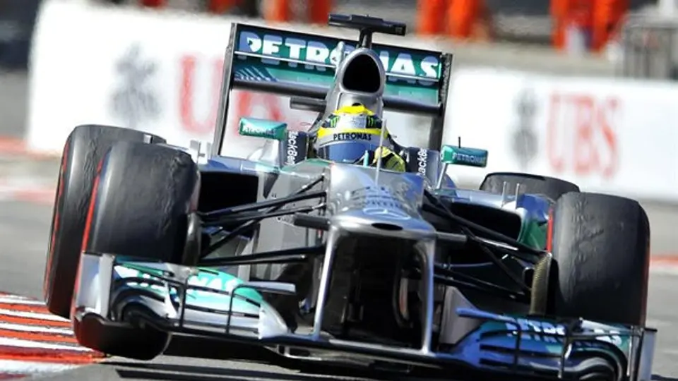 Checo y Guti, con malos números en tercera sesión de entrenamientos