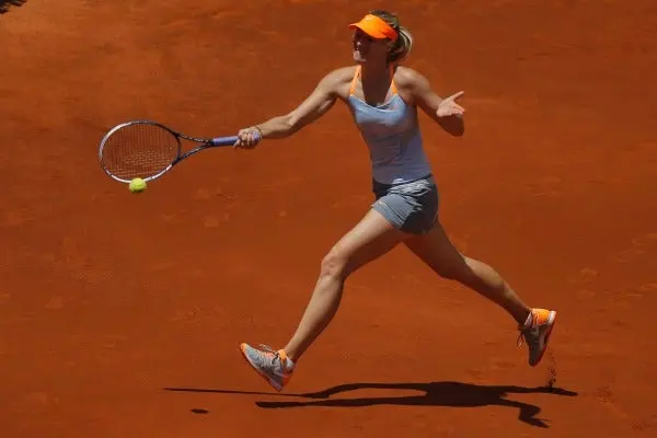 Sharapova avanza por primera vez a 'Semis' en Madrid