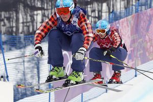 Oro y Plata para Canadá en esquí acrobático