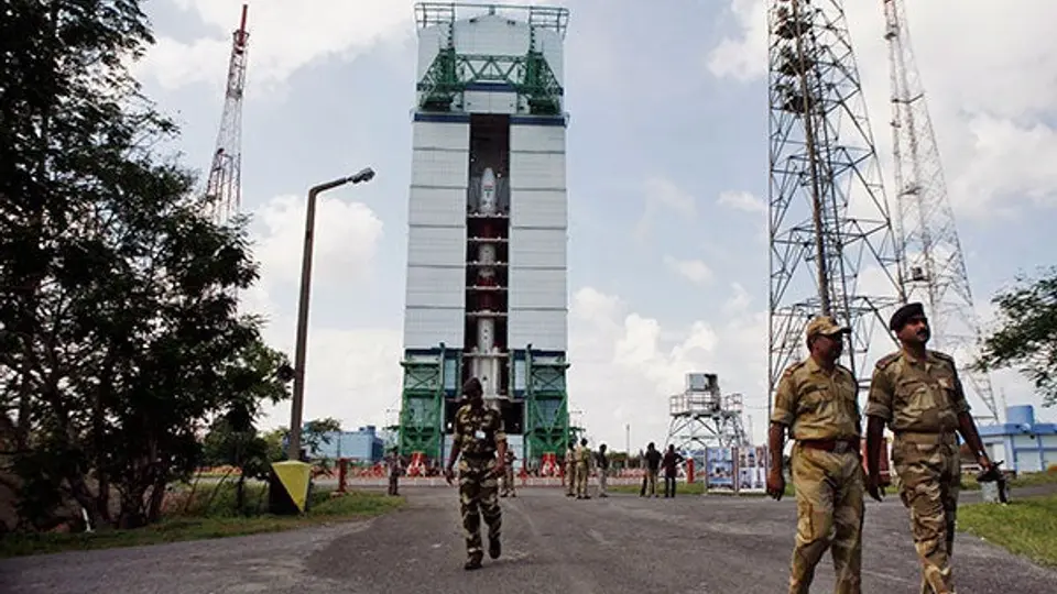 India lanza satélite con destino a Marte