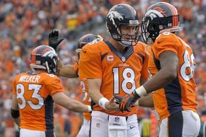 Manning y Broncos a mantener el paso ante Vaqueros