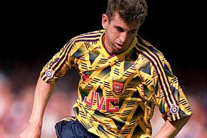 Las 10 playeras más feas del futbol