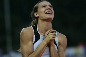 'Retiro de Isinbáyeva no es definitivo', asegura su entrenador