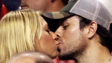 Polémica por supuesta boda de Anna Kournikova y Enrique Iglesias