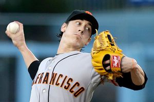 Lincecum renueva por dos años con San Francisco