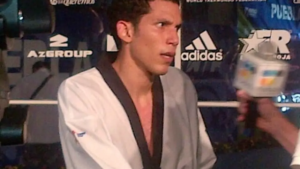 Abel Mendoza, Plata en Mundial de TKD