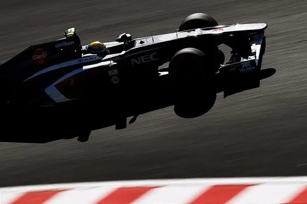 Pérez largará 11 y Gutiérrez 14 en el GP de Japón
