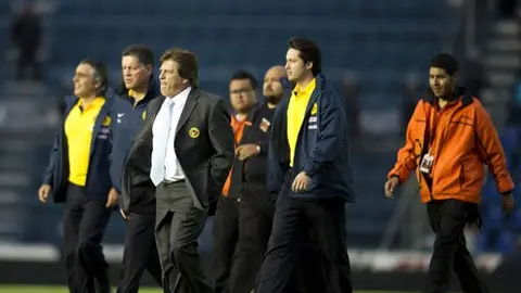 Cruz Azul y América llegan sin contratiempos al Azul