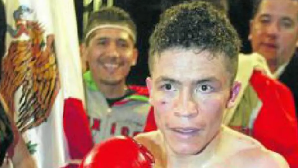 'Archi' sufre drama boxístico por agresión del Canelo
