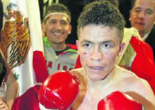 'Archi' sufre drama boxístico por agresión del Canelo