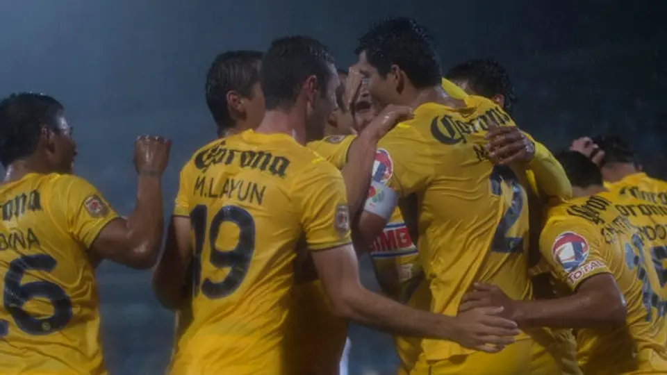 América golea a Pumas en el Olímpico de CU