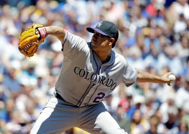De la Rosa supera a Gallardo en triunfo de Rockies