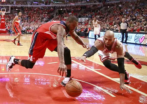 Wizards le 'repite la dosis' a Bulls