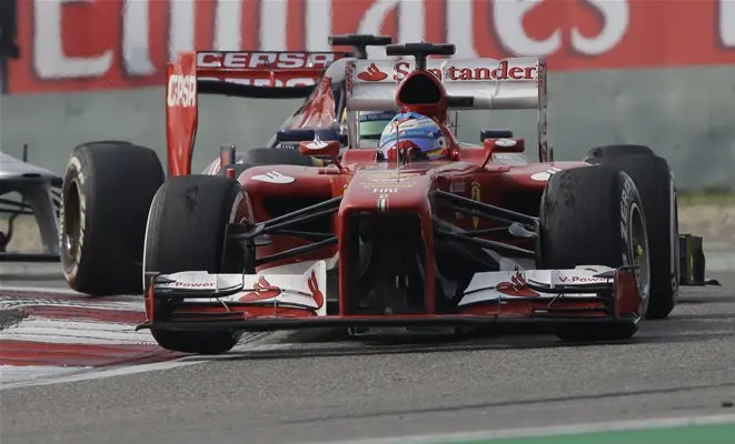 Fernando Alonso se lleva el GP de China