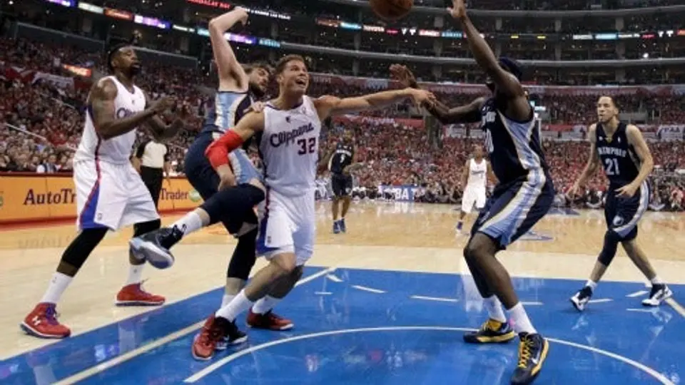 Grizzlies toma ventaja en serie ante Clippers