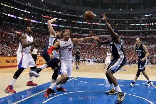 Grizzlies toma ventaja en serie ante Clippers