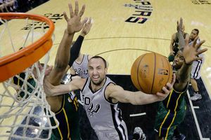 Spurs logra su décimo triunfo consecutivo