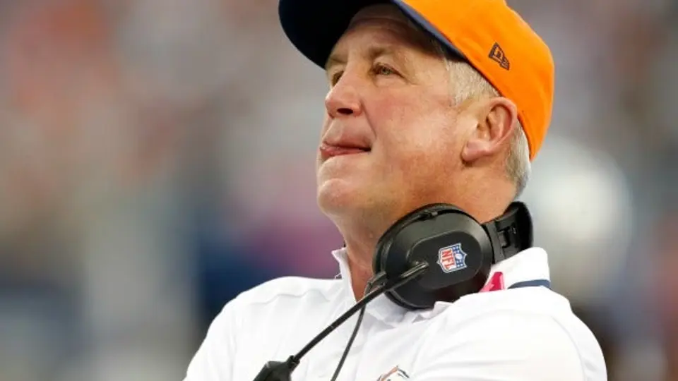 Entrenador de Broncos es dado de alta
