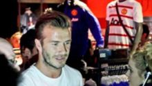Beckham vuelve al Manchester United... a comprar playera